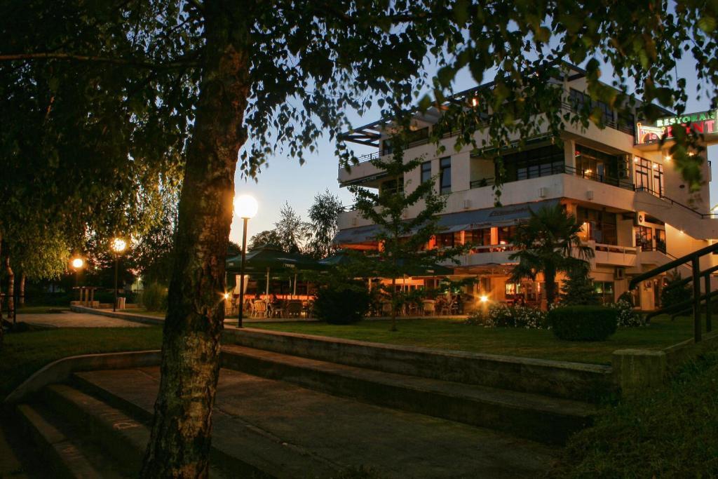 Hotel Le Pont Prijedor Exterior photo